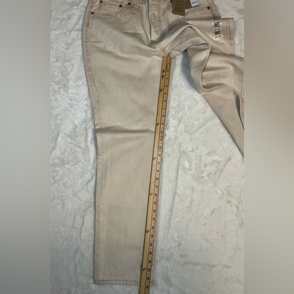 Levi's 501 Beige Jeans - Picture 3 of 10